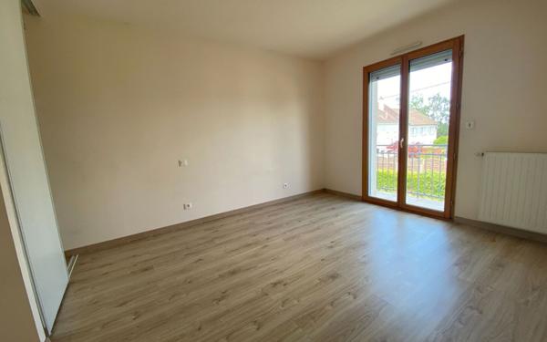 Appartement à louer    5 pièces • 112 m2 Fondettes