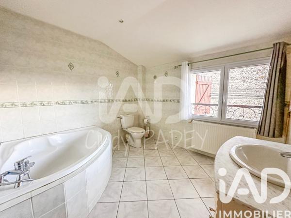 Location maison 4 pièces 105 m² Faremoutiers