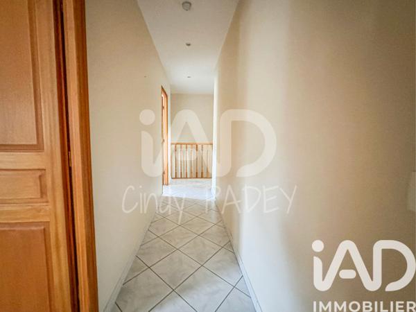 Location maison 4 pièces 105 m² Faremoutiers
