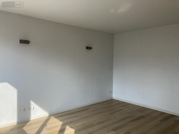 Appartement à louer à Nantes en Loire-Atlantique (44000), ref : 44028-L138