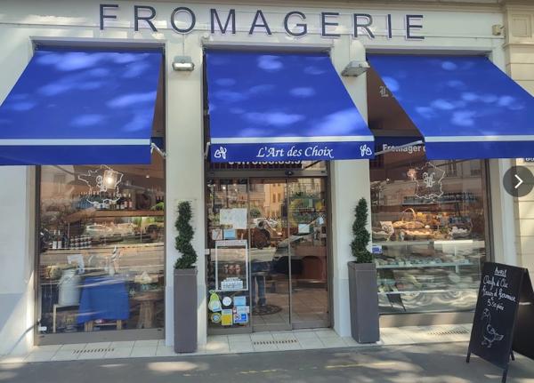 LYON 7EME Emplacement n°1 Fromagerie ou autre