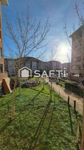 T3 TRAVERSANT -  GARAGE - TERRASSE - CUISINE ÉQUIPÉE