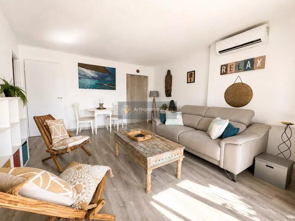 Vente                                                      Appartement
                        
                     3 pièces                      58 m2                     à Fréjus