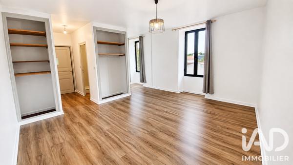 Immeuble à vendre 604 m² Saint-Jean-d'Angély