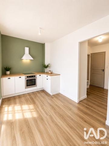 Immeuble à vendre 604 m² Saint-Jean-d'Angély