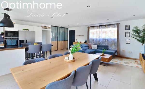 Maison contemporaine 4 pièces 103 m2 Terrain 540m2 à Bougneau (Proximité de Pons)