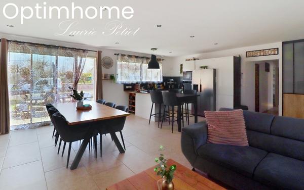 Maison contemporaine 4 pièces 103 m2 Terrain 540m2 à Bougneau (Proximité de Pons)