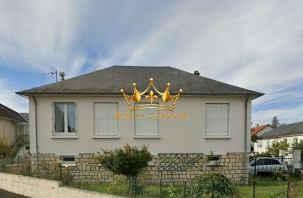 Maison dans quartier prisé