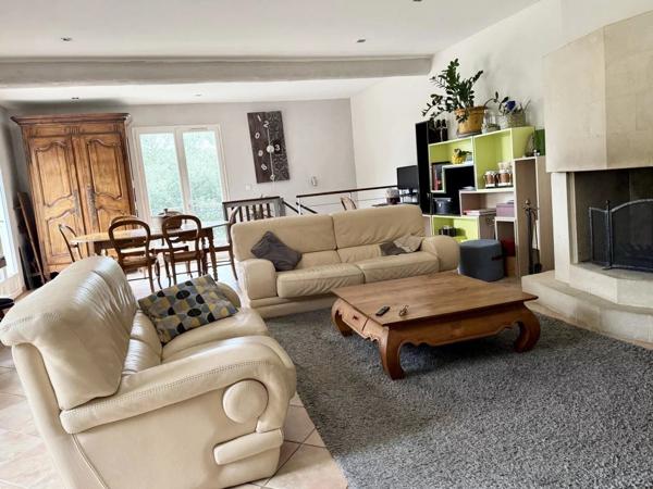 NIMES - VEDELIN - CARREAU DE LANES - MAISON - PISCINE - 6 CHAMBRES  -  DEPENDANCE - GARAGE - CALME - SANS VIS A VIS -