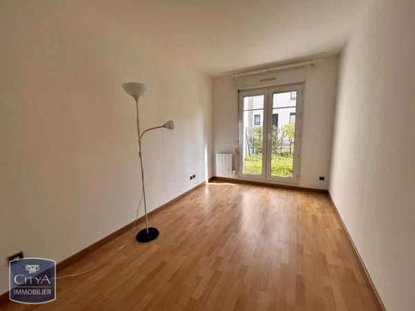 Appartement à louer 2 pièces 46.02m² Orléans (45000)