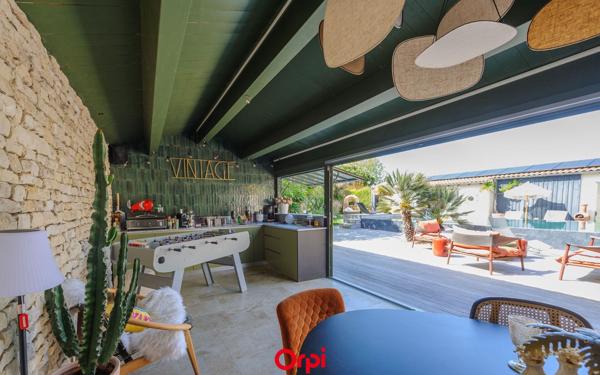 Maison à vendre    7 pièces • 280 m2 Châtelaillon-Plage