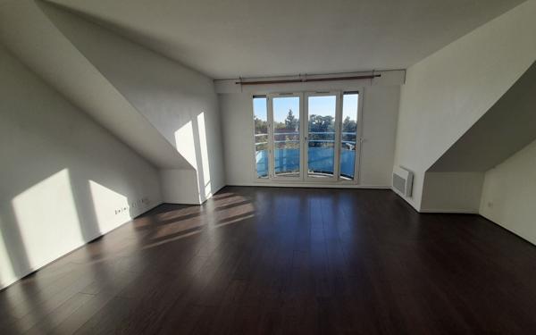 Appartement à vendre    1 pièce • 36,28 m2 L'Haÿ-les-Roses