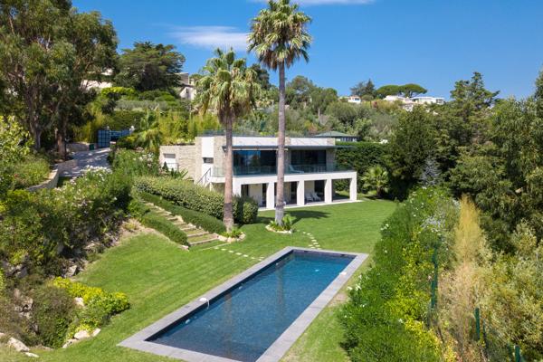 Somptueuse villa contemporaine