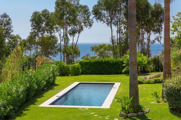 Somptueuse villa contemporaine