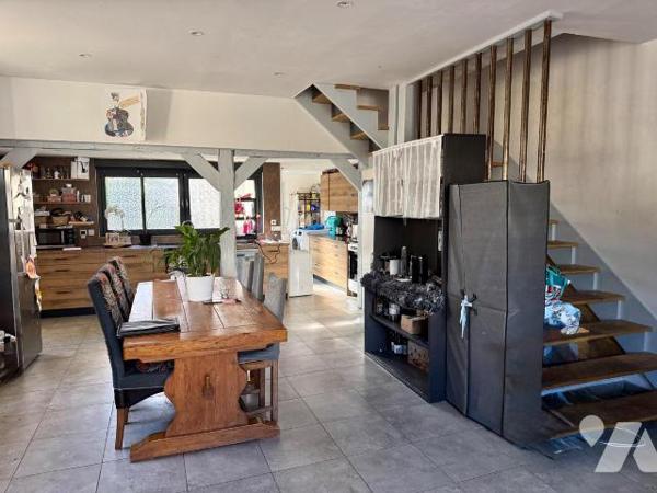 Maison à vendre à Sainte-Savine (10300) - Aube (10)

Située sur la commune de Sainte-Savine, ...