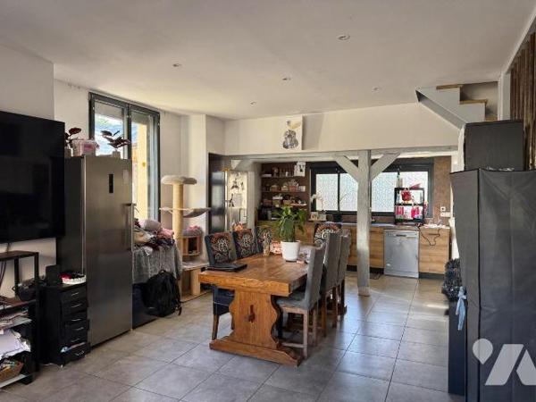 Maison à vendre à Sainte-Savine (10300) - Aube (10)

Située sur la commune de Sainte-Savine, ...