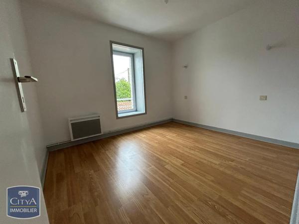 Appartement à louer 3 pièces 65.23m² Port-des-Barques (17730)