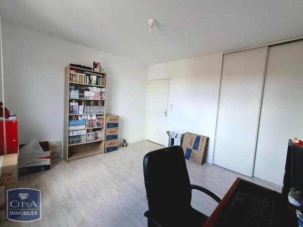 Appartement à louer 3 pièces 77.71m² Clermont-Ferrand (63000)