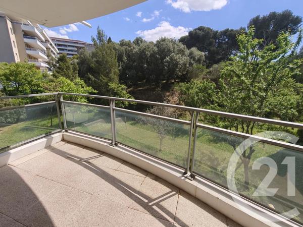 Appartement T3 à vendre  3 pièces - 65,44 m 2   MARSEILLE  - 13004