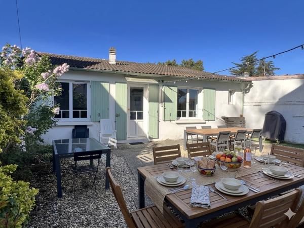ROYAN - QUARTIER DU PARC - Ensemble Immobilier 2 Maisons - Jardin