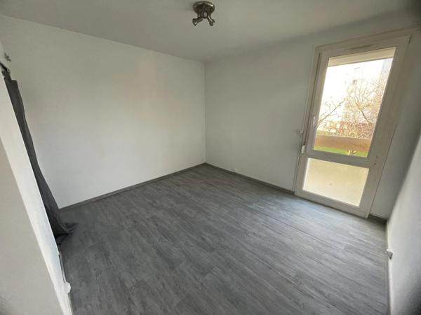 Location Appartement 3 pièces 61 m2 à Saint-Quentin