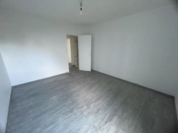 Location Appartement 3 pièces 61 m2 à Saint-Quentin