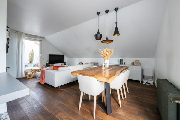 Longjumeau (91160) À vendre – Bien d’exception aux allures de maison sur le toit, avec terrasse panoramique.