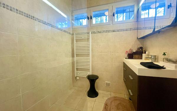 Maison à vendre    6 pièces •  Saint-Clément-de-Rivière