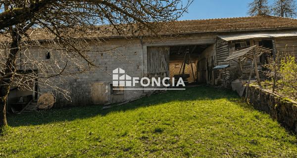 À vendre Maison 5 pièces 150 m² - Bellaffaire 04250