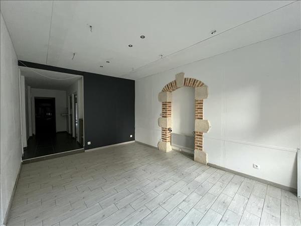 Local commercial à louer |  MOISSAC |  1 pièce | 48 m²