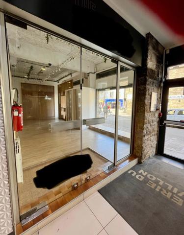 À LOUER – LOCAL COMMERCIAL 40 m² EN GALERIE DYNAMIQUE - AURAY (56)