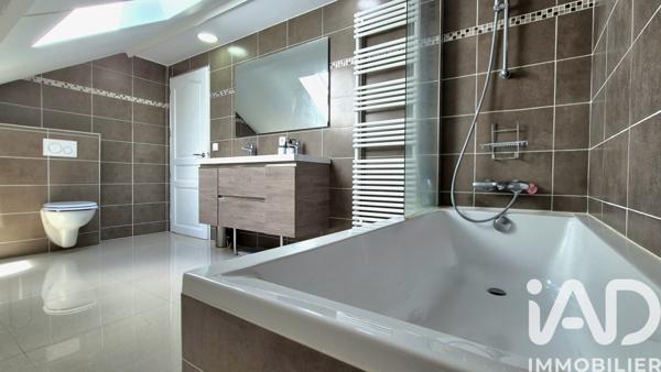Maison à vendre 7 pièces 176 m² Coulommiers