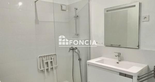 À vendre Appartement 3 pièces 87 m² - Le Chambon-feugerolles 42500