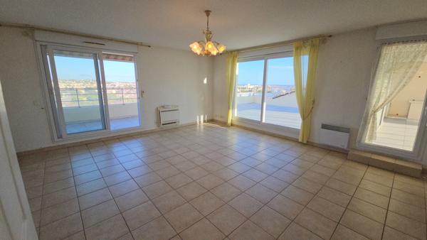 Fréjus (83600) A VENDRE, FREJUS Appartement 4 pièces 97 m²+ véranda et terrasses pour 96 m²
