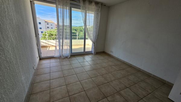 Fréjus (83600) A VENDRE, FREJUS Appartement 4 pièces 97 m²+ véranda et terrasses pour 96 m²
