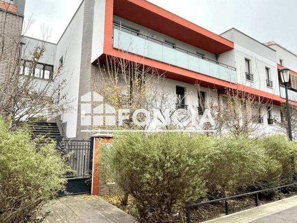 Location Appartement 5 pièces 125.2 m² - RUE DU GENERAL GALLIENI Saint-denis 93200