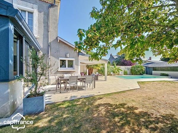 À VENDRE – Maison 122m², 3 chambres, 1 bureau, jardin, piscine et garage – THOUARS