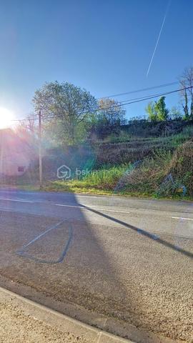 Terrain de 1 380 m²