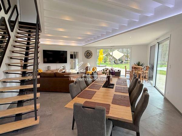 Maison au sud du Mans 6 pièce(s) 216 m2
