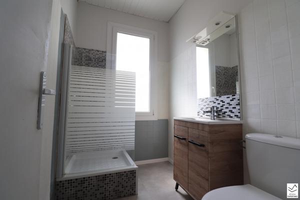 Chateau gombert (13013) Centre village Château Gombert, maison de type 3 proche de toutes les commodités....