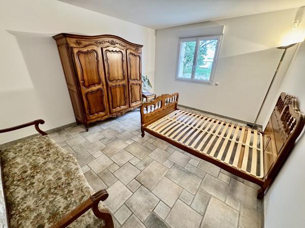 Mas Provençal avec piscine et grand garage La Baume-de-Transit (26790)