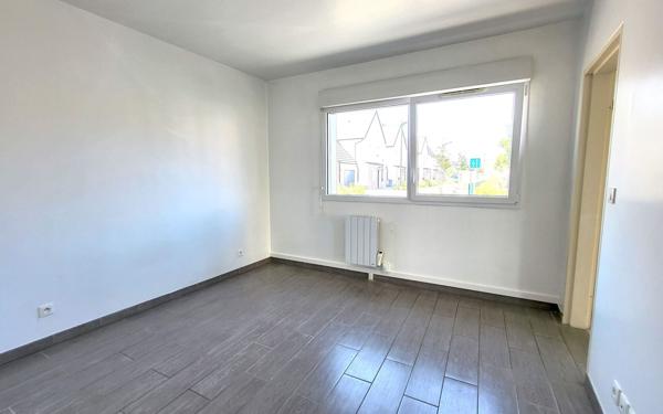 Appartement à vendre    2 pièces •  Lacroix-Saint-Ouen