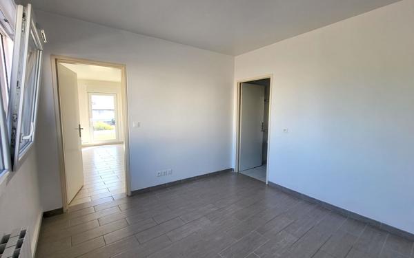 Appartement à vendre    2 pièces •  Lacroix-Saint-Ouen