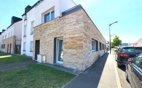 Appartement à vendre    2 pièces •  Lacroix-Saint-Ouen