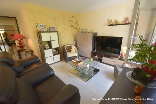 Appartement à vendre 3 pièces MEYZIEU (69) avec balcon, cave et garage