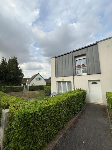 Appartement duplex 3 pièces 51.34 m² avec jardin et parking