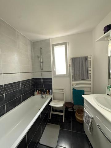 Appartement duplex 3 pièces 51.34 m² avec jardin et parking