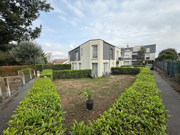 Appartement duplex 3 pièces 51.34 m² avec jardin et parking