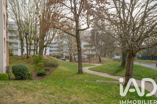 Appartement à vendre 2 pièces 67 m² Vaires-sur-Marne