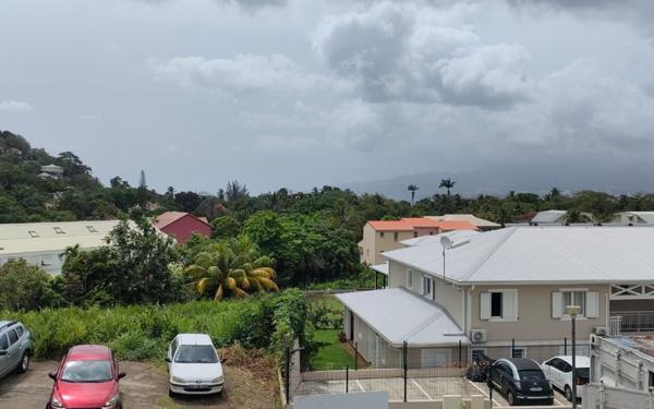 Appartement à vendre    2 pièces • 39 m2 Les Trois-Îlets